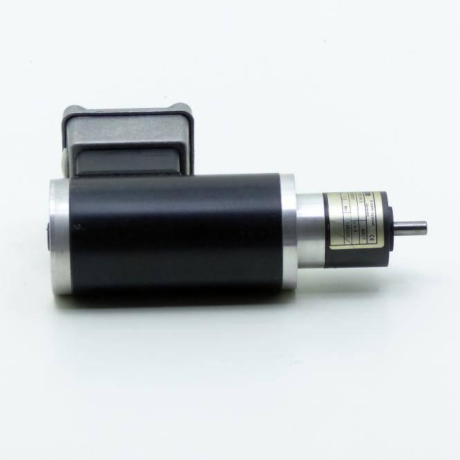 Lenze Servomotor 13.715.35.220 (30006063)