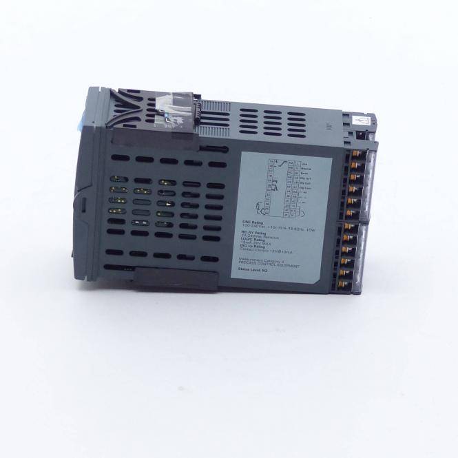 eurotherm Temperaturregler ED 25 112-003-001-10-07 (3508/CC/VH//XX/1/1/XXX/GD4/R4/AM/XX/XX/IT/3000CK/ENG)