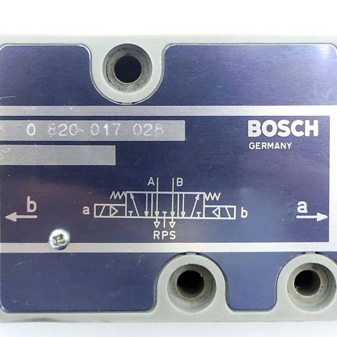 Bosch 5/3 Wegeventil (0 820 017 028)