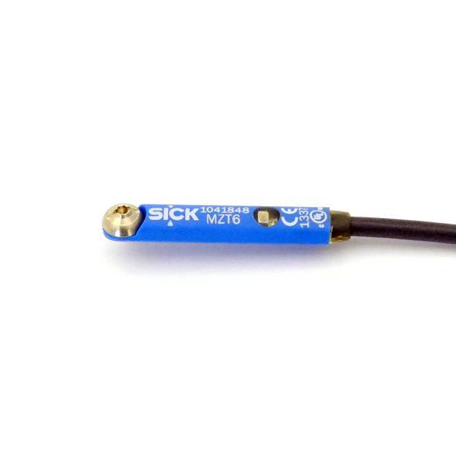 SICK Magnetsensor MZT6-03VPS-KR02 (1041848)