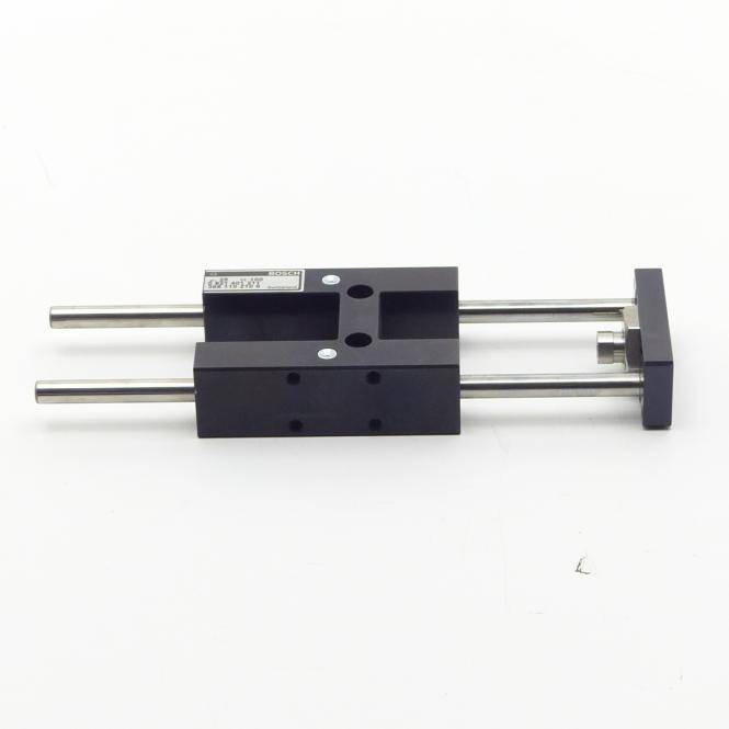 BOSCH Zylinderbefestigung 368 110 210 0 (0 821 401 211)