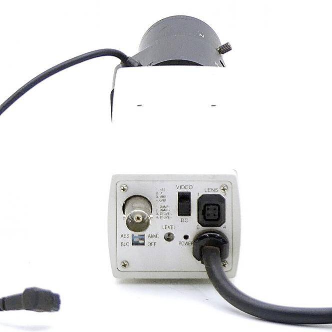 SHARP Digital signal processing camera PAL (XC611)