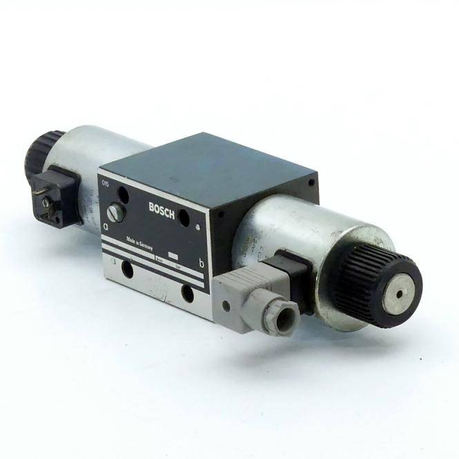 Bosch 4/3 Wegeventil 081WV10P1N102WS190/00B11 (0 810 001 434)