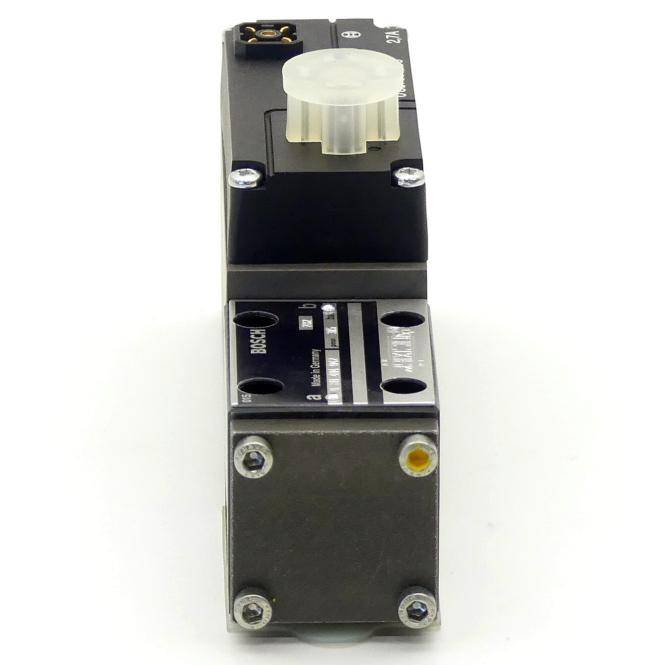 Bosch 4/4 Proportionales-Wegeventil (0 811 404 042)