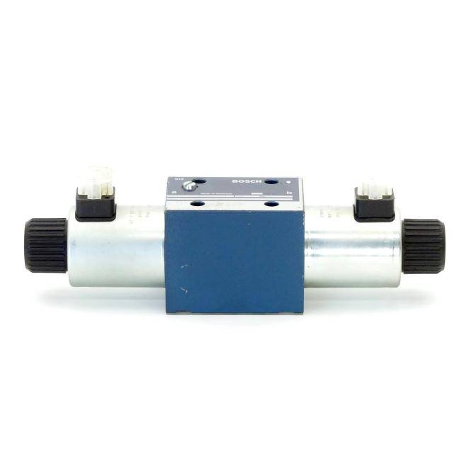 Bosch 4/3 Wegeventil 081WV10P1V1002WS024/00D11 (0 810 001 724)