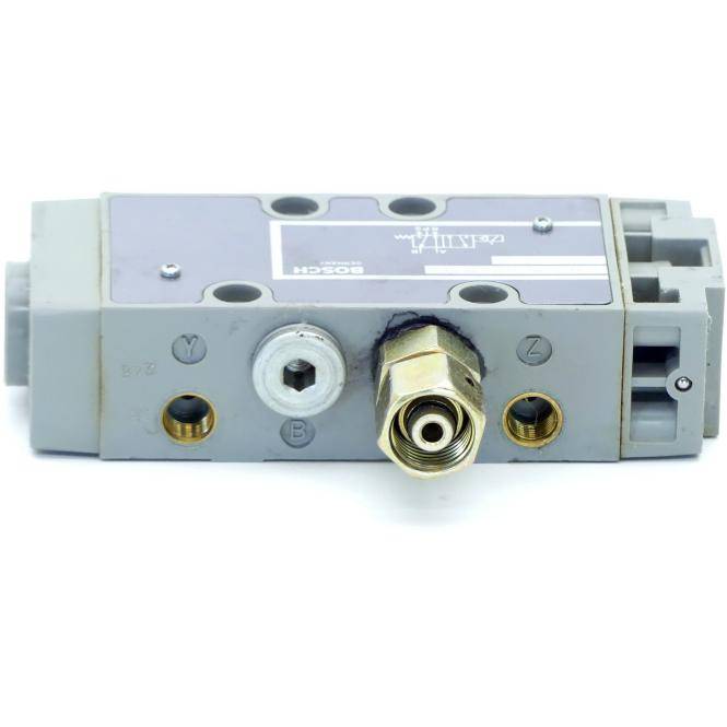 Bosch 5/2 Magnetventil (0 820 015 028)
