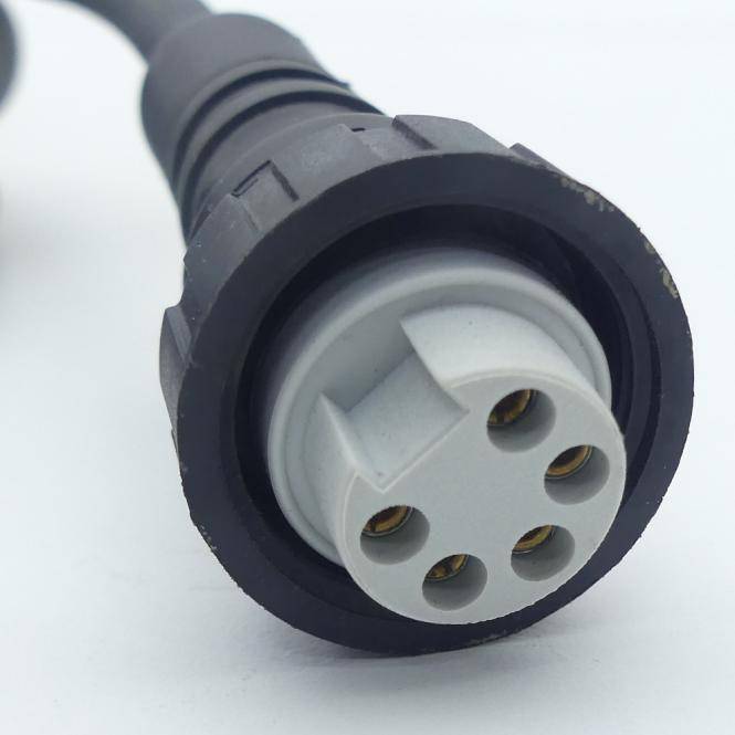 lumberg Kabel (0905 204 302/10 M)