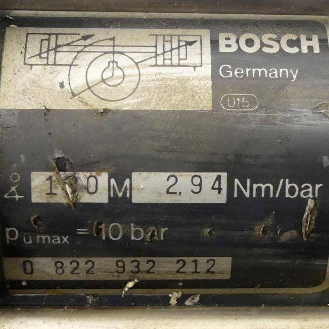 Bosch Schwenkzylinder (0 822 932 212)