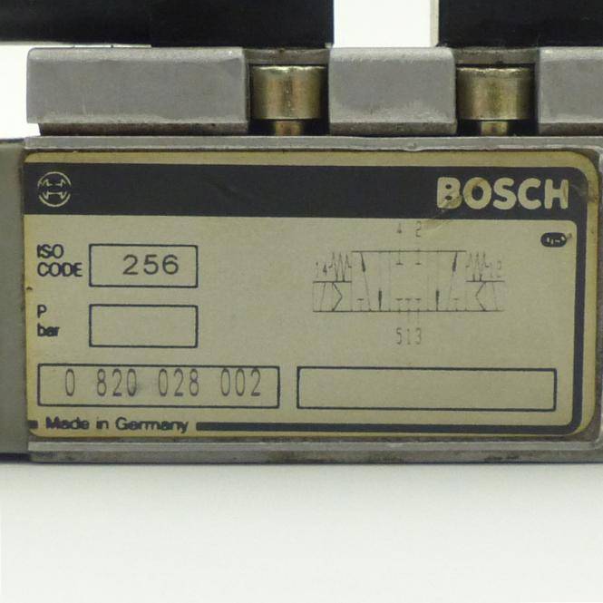 Bosch 5/3 Wegeventil (0 820 028 002)
