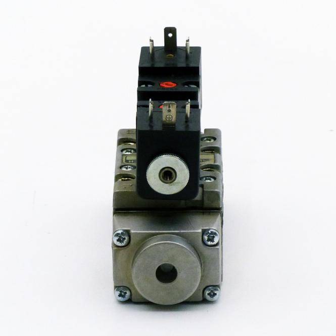 Bosch 5/3 Wegeventil (0 820 028 002)