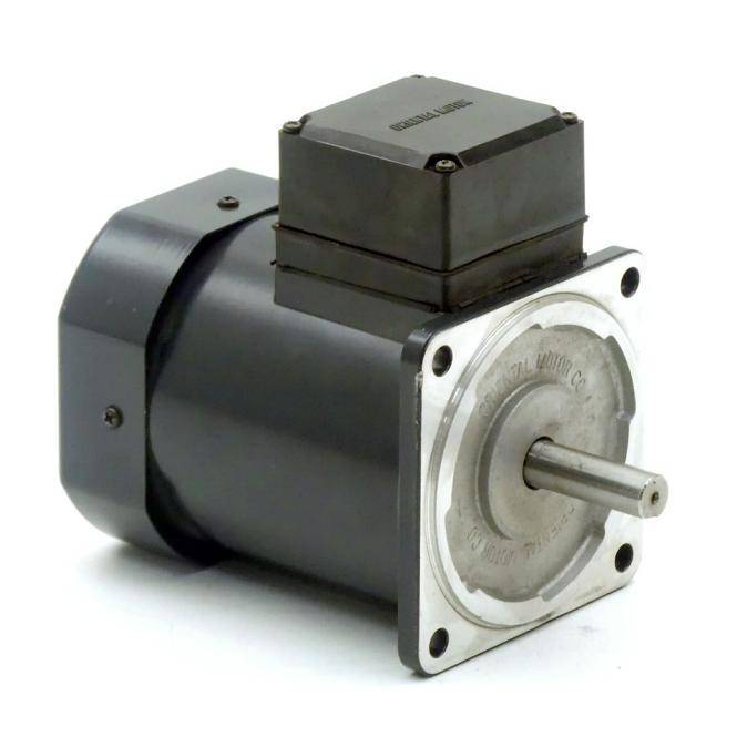 Oriental Motor Induktionsmotor (5IK60A-STF)