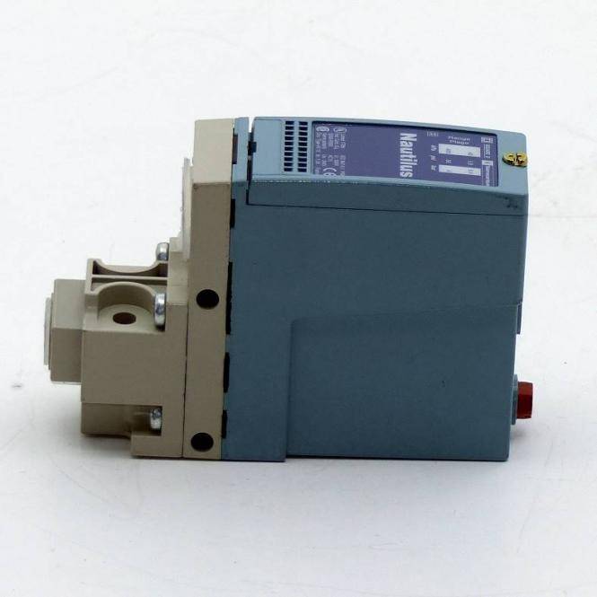 TELEMECANIQUE Elektromechanischer Druckschalter (XML-A004A1S11)