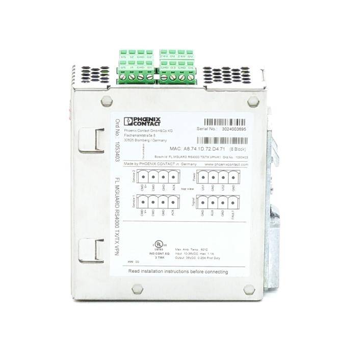 Phoenix Contact Industrie-Controller-Modul mit grünen Schraubklemmen und aufgedrucktem Verdrahtungs-/Verbindungsschaltplan auf der Vorderseite.