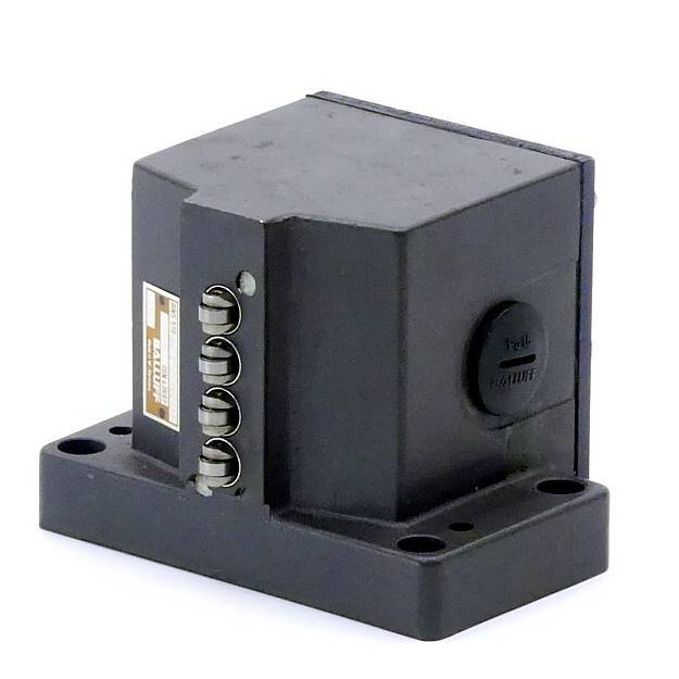 BALLUFF Reihenpositionsschalter (BNS 519-D4 L12-100-11)