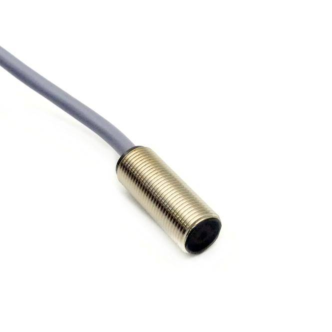 BALLUFF Näherungsschalter BES048F (BES 516-325-G-E4-Y-03)