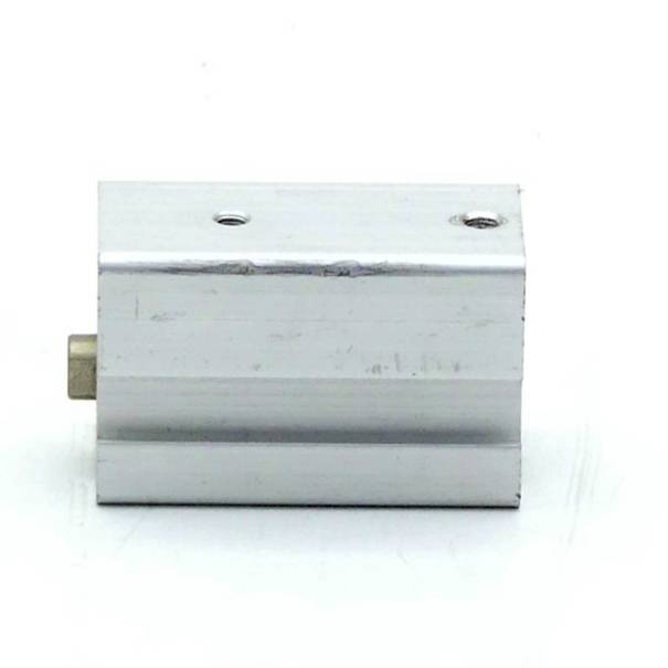 FESTO Zylinder 13681 (ADV-20-25-A)