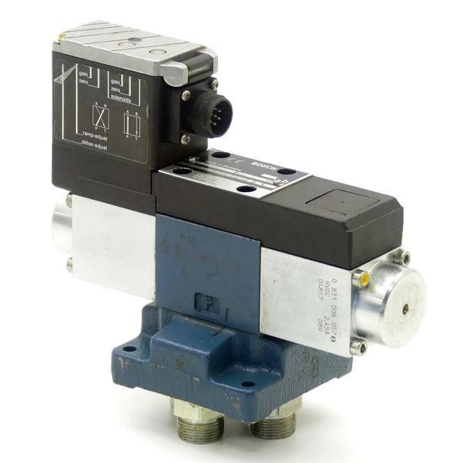 Bosch 4/3 Wegeventil (0 811 404 151)