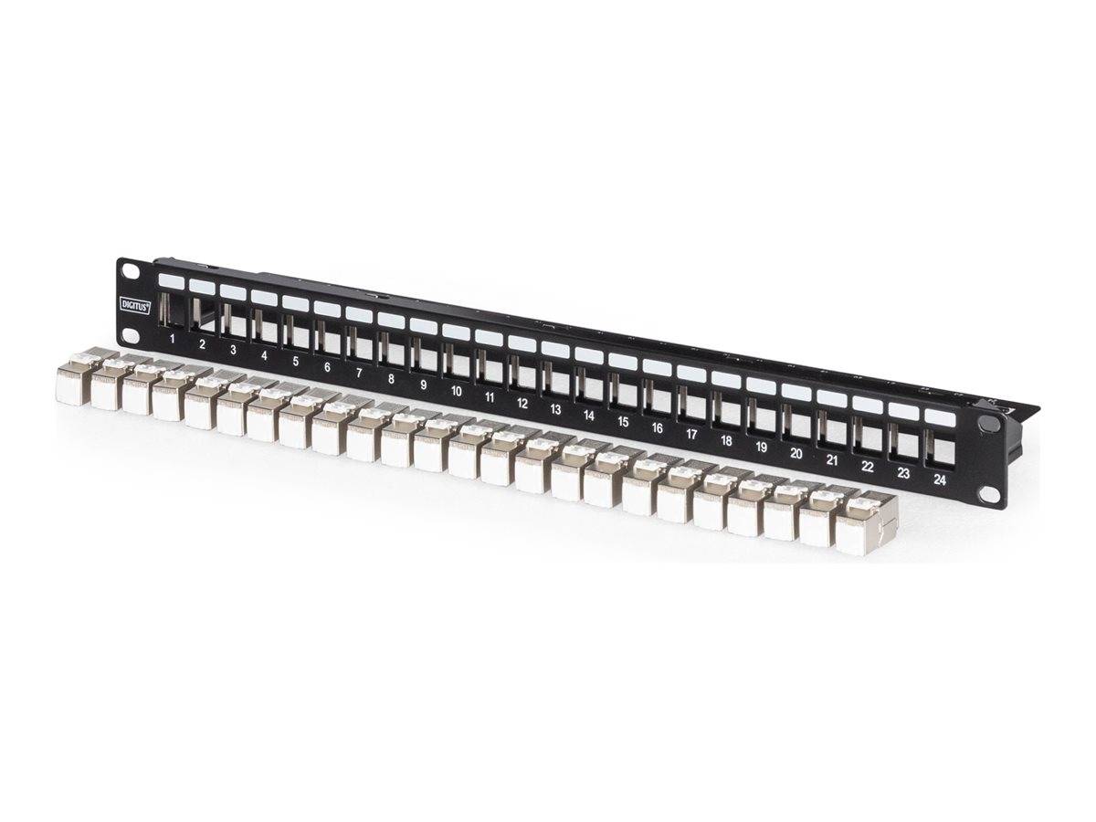 Ein Patchpanel mit 24 nummerierten Anschlüssen in schwarz-weißem Design, horizontal ausgerichtet.