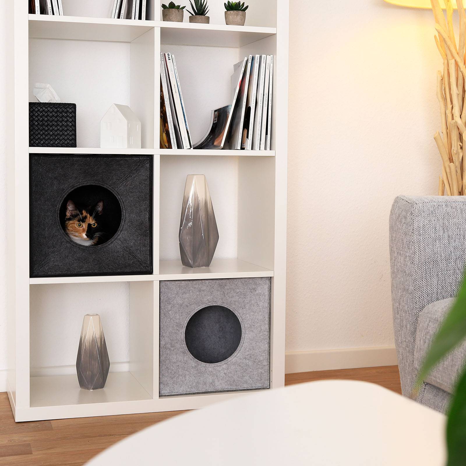 lionto Katzenhöhle, Regaleinsatz & Katzenbett in einem, aus robustem Filz, 33x37x33 cm, dunkelgrau