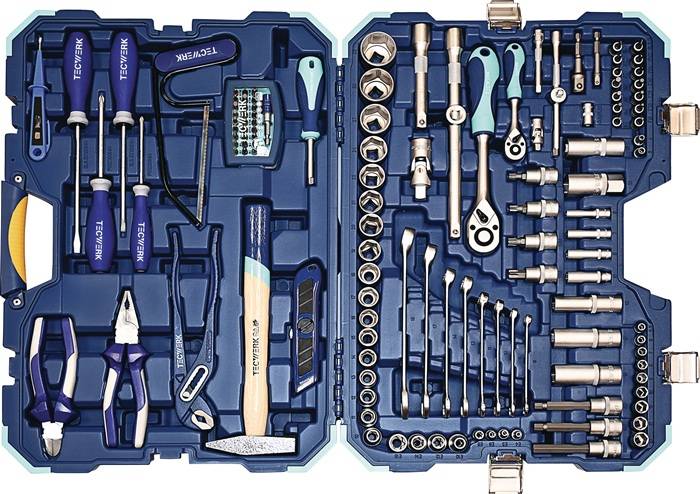 Steckschlüssel-/Handwerkzeugkoffer 131-tlg.m.Ring-Maulschlüsseln TECWERK