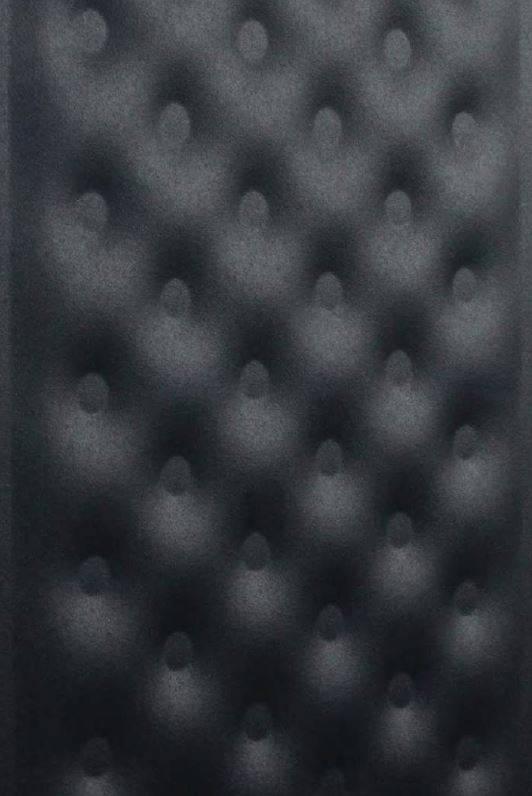 PILLOW Design Heizkörper flach 450 mm x 1600 mm Mittelanschluss inkl. Chrom-Handtuchhalter, schwarz