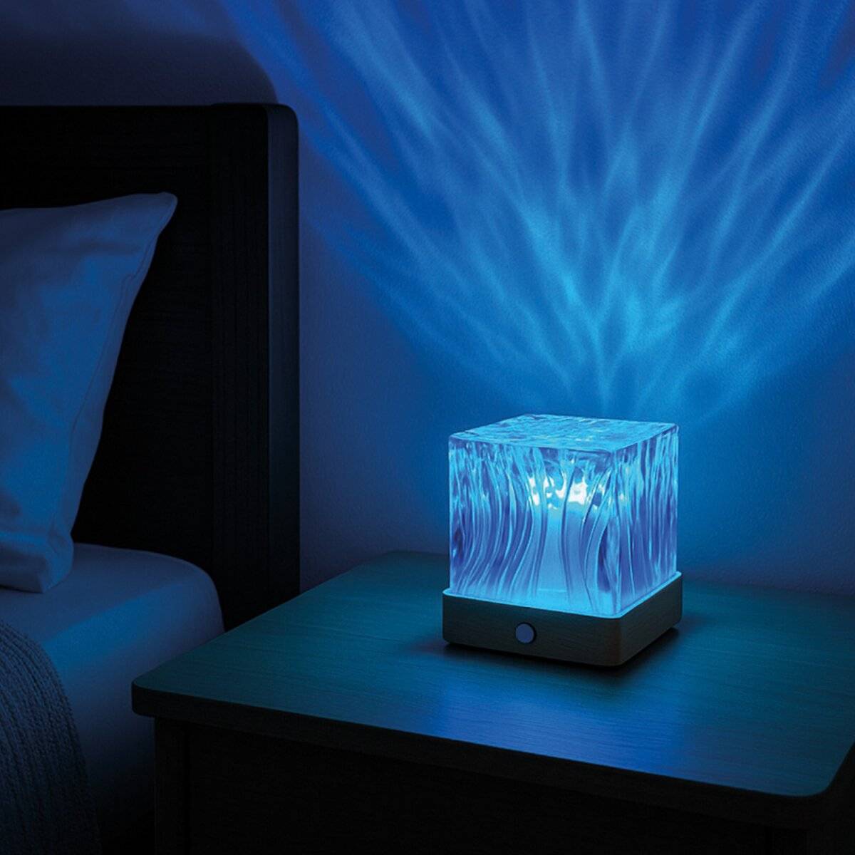 Forever Light Projektor AURORA FLP-10 RGB LED mit Akku und Fernbedienung