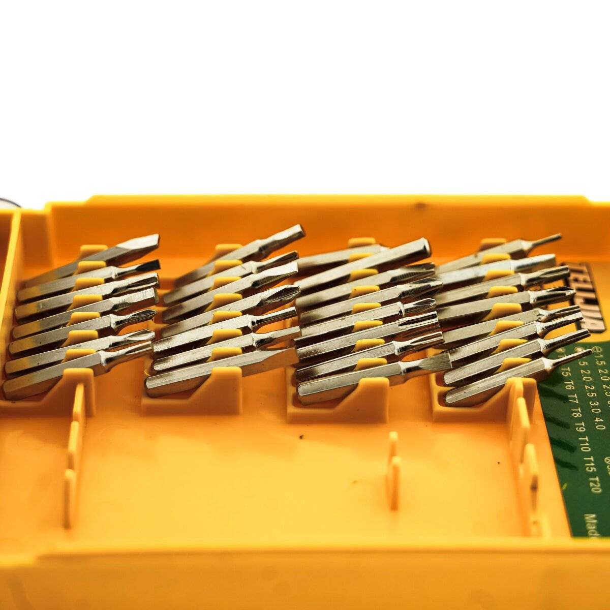 32 in 1 Präzisions-Werkzeugset – Feinwerkzeug Torx Schraubendreher