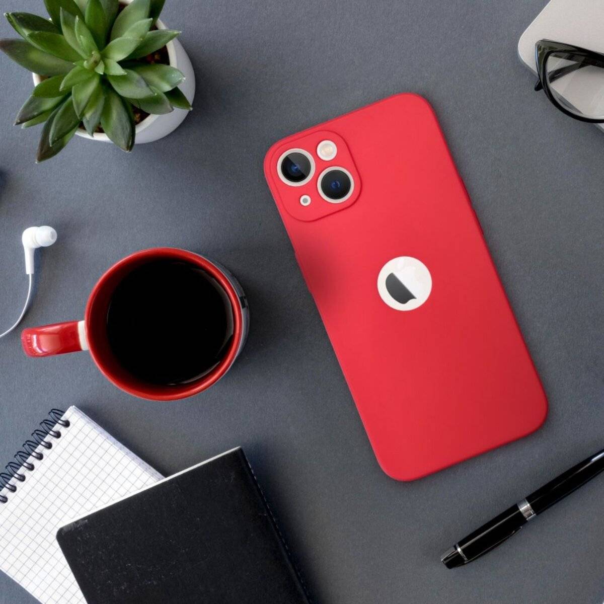 Soft Case – klassische Silikon-Schutzhülle mit mattem Finish kompatibel mit iPhone 17 Rot