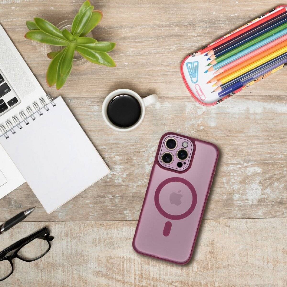 Variete Mag Cover – elegantes Schutzcase mit Magnetfunktion Bumper iPhone 17 Lila
