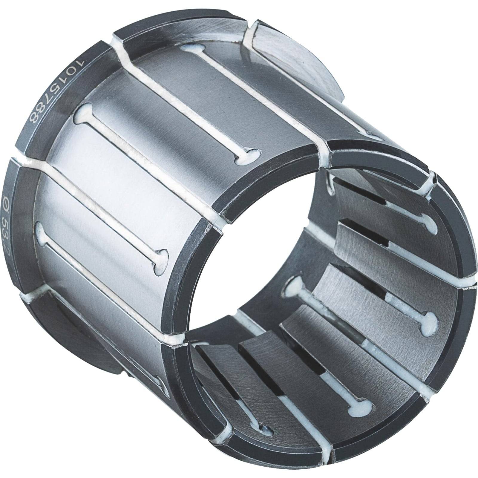 Ein metallischer universelles Gelenkadapter mit einer Umwandlung von 1/4 auf 3/8 Zoll, verwendet zum Verbinden von Einsätzen in automobilen oder mechanischen Anwendungen.