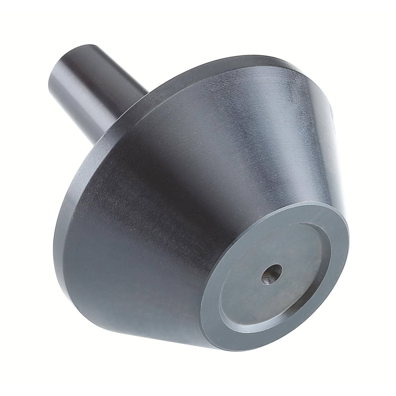 Ein Metallkegel mit zylindrischer Basis und glatter Oberfläche, der zur präzisen Ausrichtung in Bearbeitungs- oder Fertigungsprozessen verwendet wird.