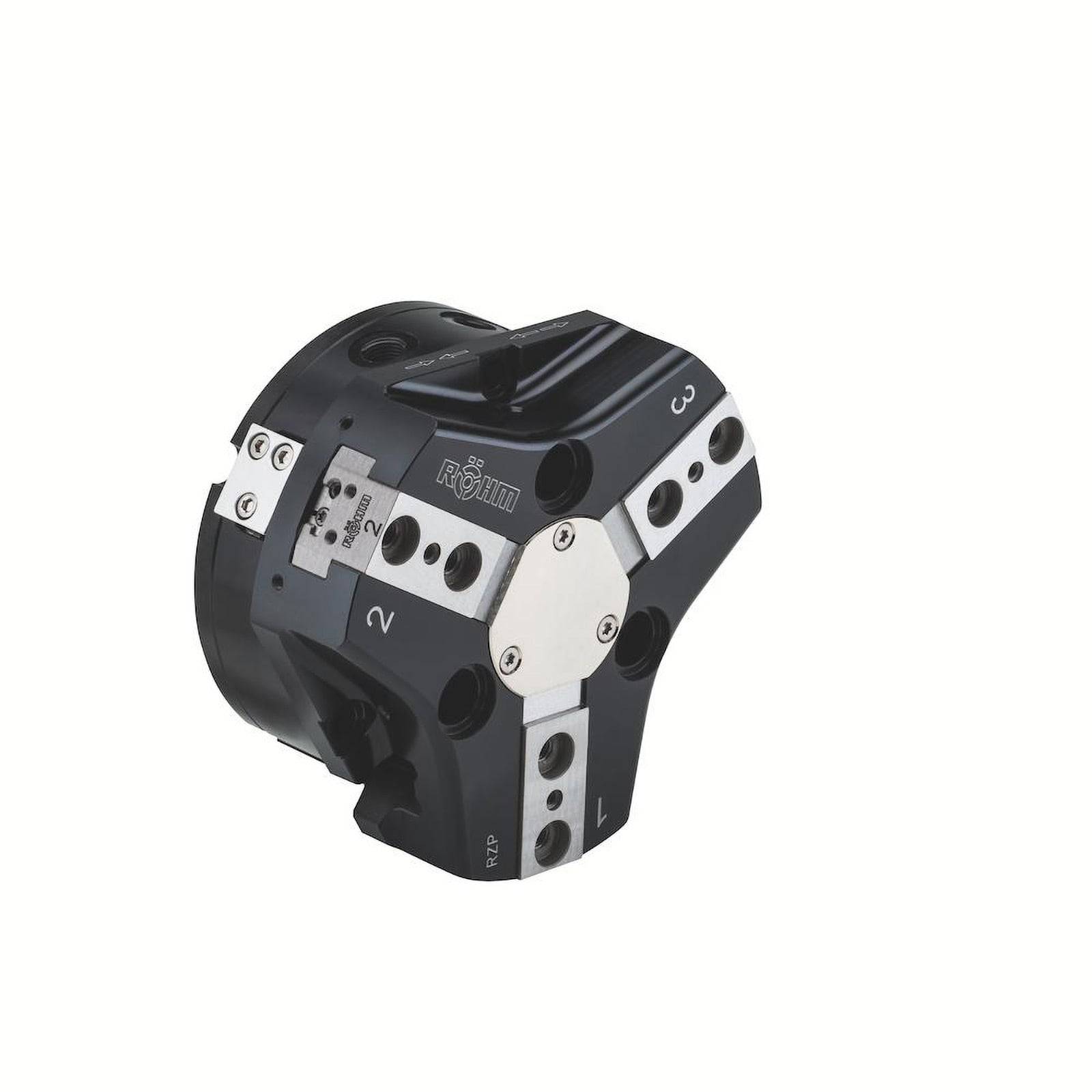 Ein schwarzes und silbernes mechanisches Spannfutter mit drei Backen und charakteristischen Markierungen, das zum Greifen und Halten von Objekten in Industriemaschinen verwendet wird.