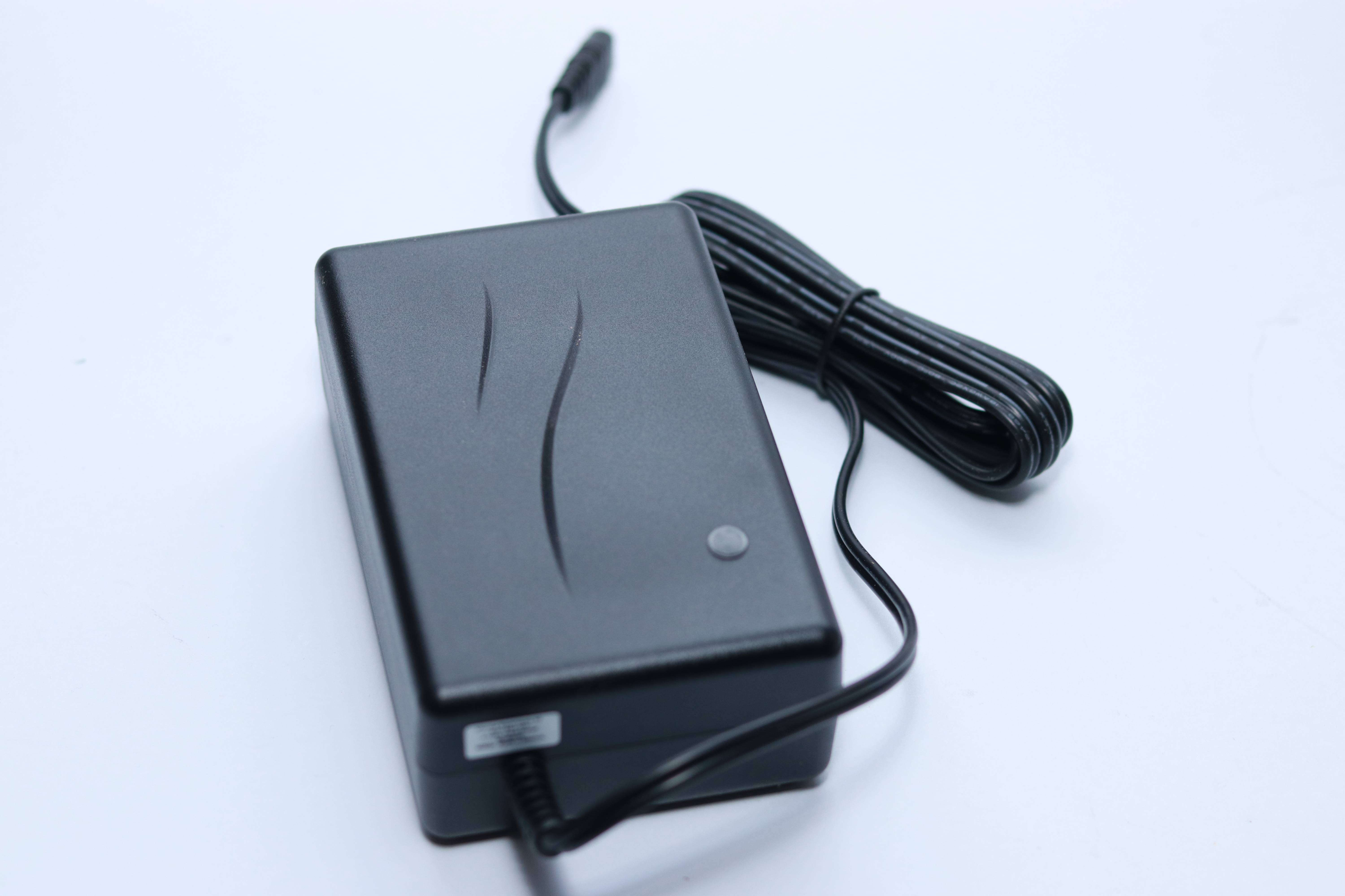 mascot - 2542LI-4 - Li-Ion Ladegerät für 4S Pack -16,8 Volt 2A