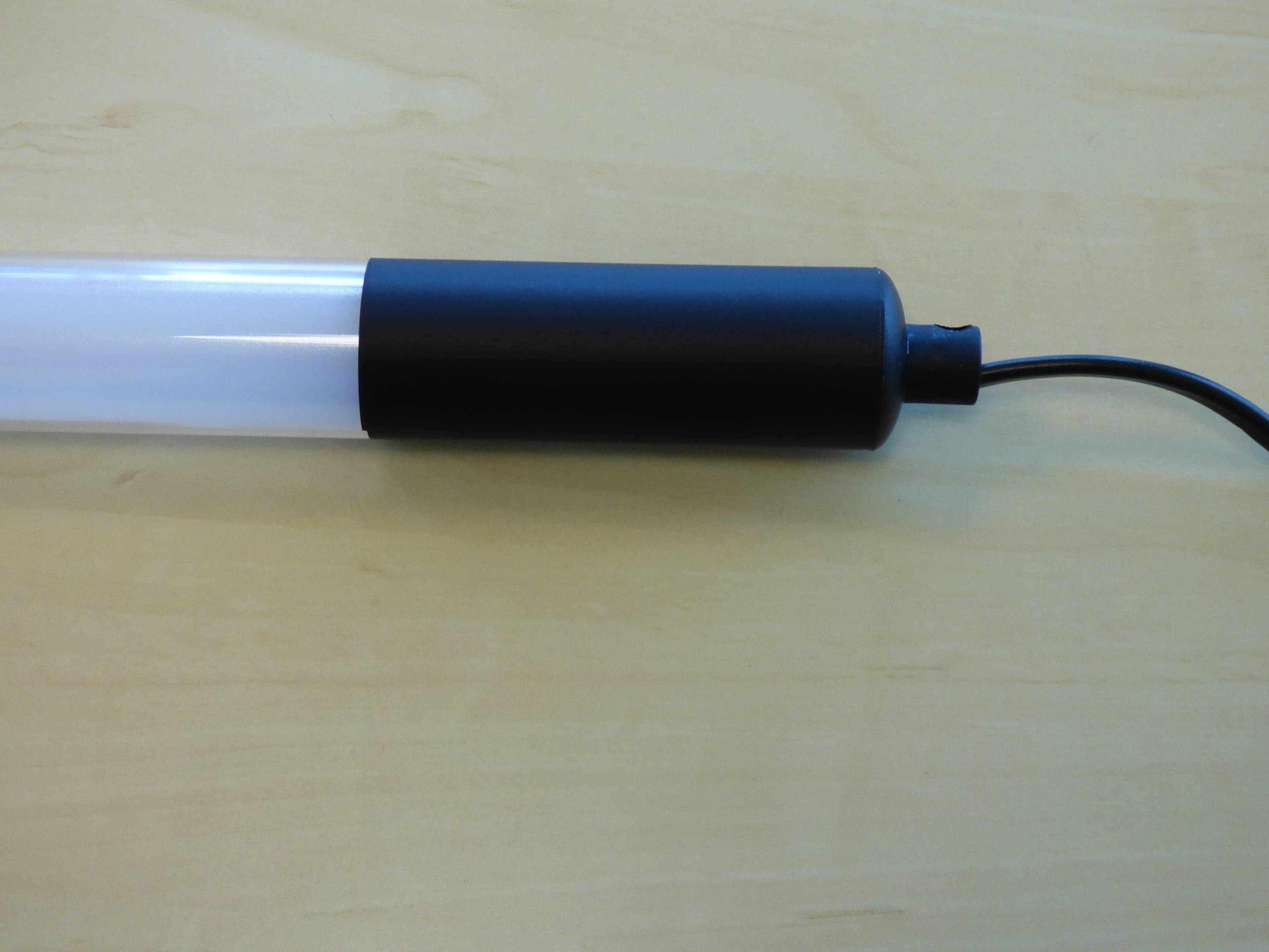 8854 LED Slim Leuchtstab 63cm Ø30mm Kunststoff-Röhre Neutral Weiß