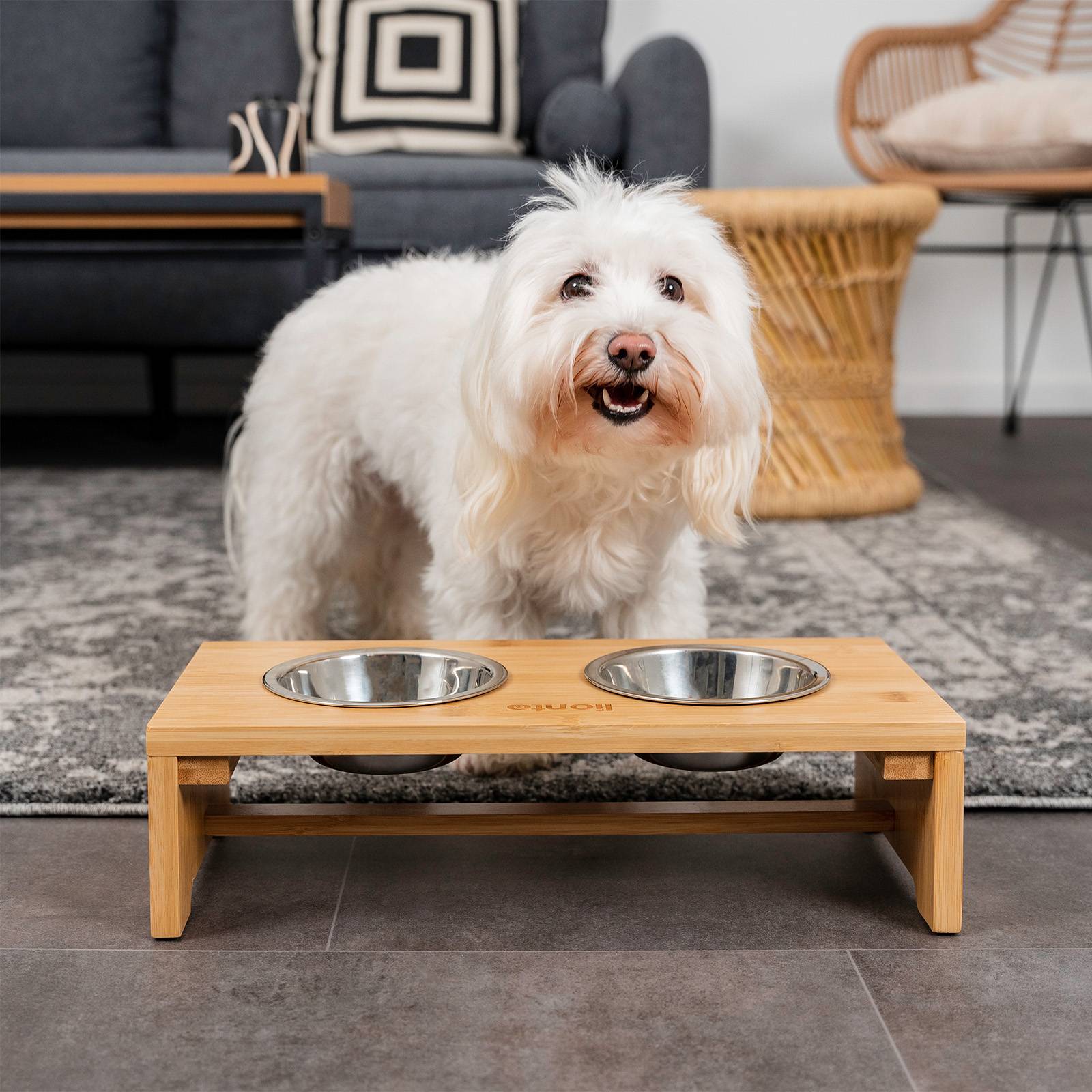 lionto Hundefutterstation, stilvolle Bambus-Futterbar mit rutschfesten Füßen & 2 Edelstahlnäpfen, 40x20x10 cm