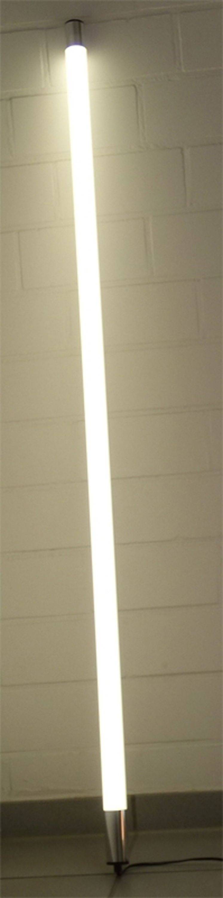 6495 LED Leuchtstab Satiniert 0,63m Lang 1000Lumen Innen Neutral Weiß