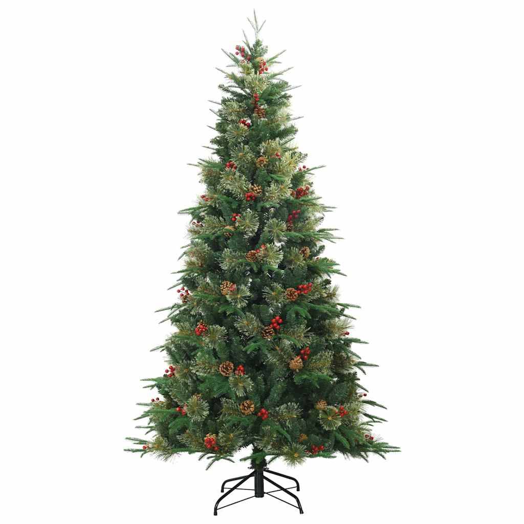 Ein geschmückter künstlicher Weihnachtsbaum mit roten Beeren, Tannenzapfen und üppigen grünen Zweigen auf einem Metallständer.