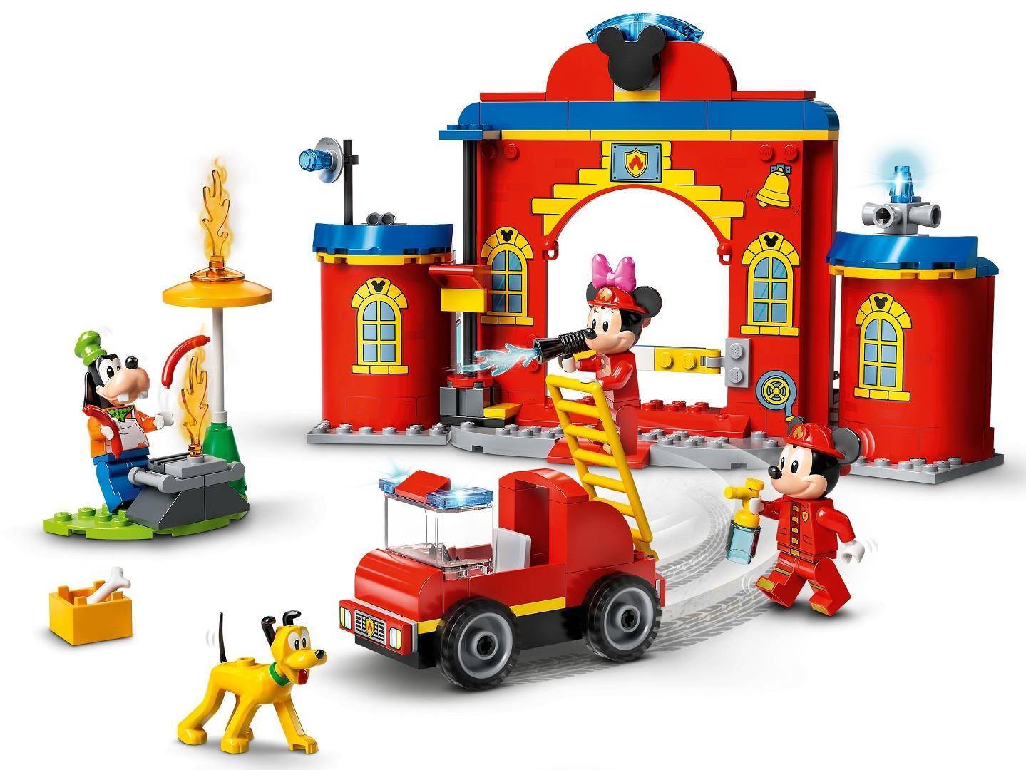 Mickey-Maus-Feuerwehrstation-Spielset mit einem Feuerwehrwagen, Minnie auf einer Leiter, Goofy mit Ausrüstung und Pluto, dargestellt als Spielzeugszene.