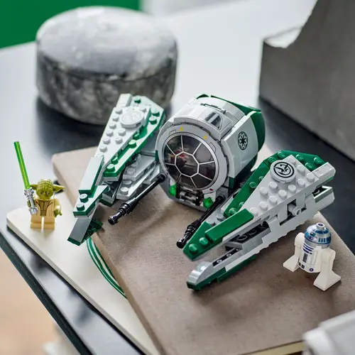 LEGO® Star Wars™ 75360 Yodas Jedi Starfighter™ LEGO® Star Wars™ 75360 Yodas Jedi Starfighter™