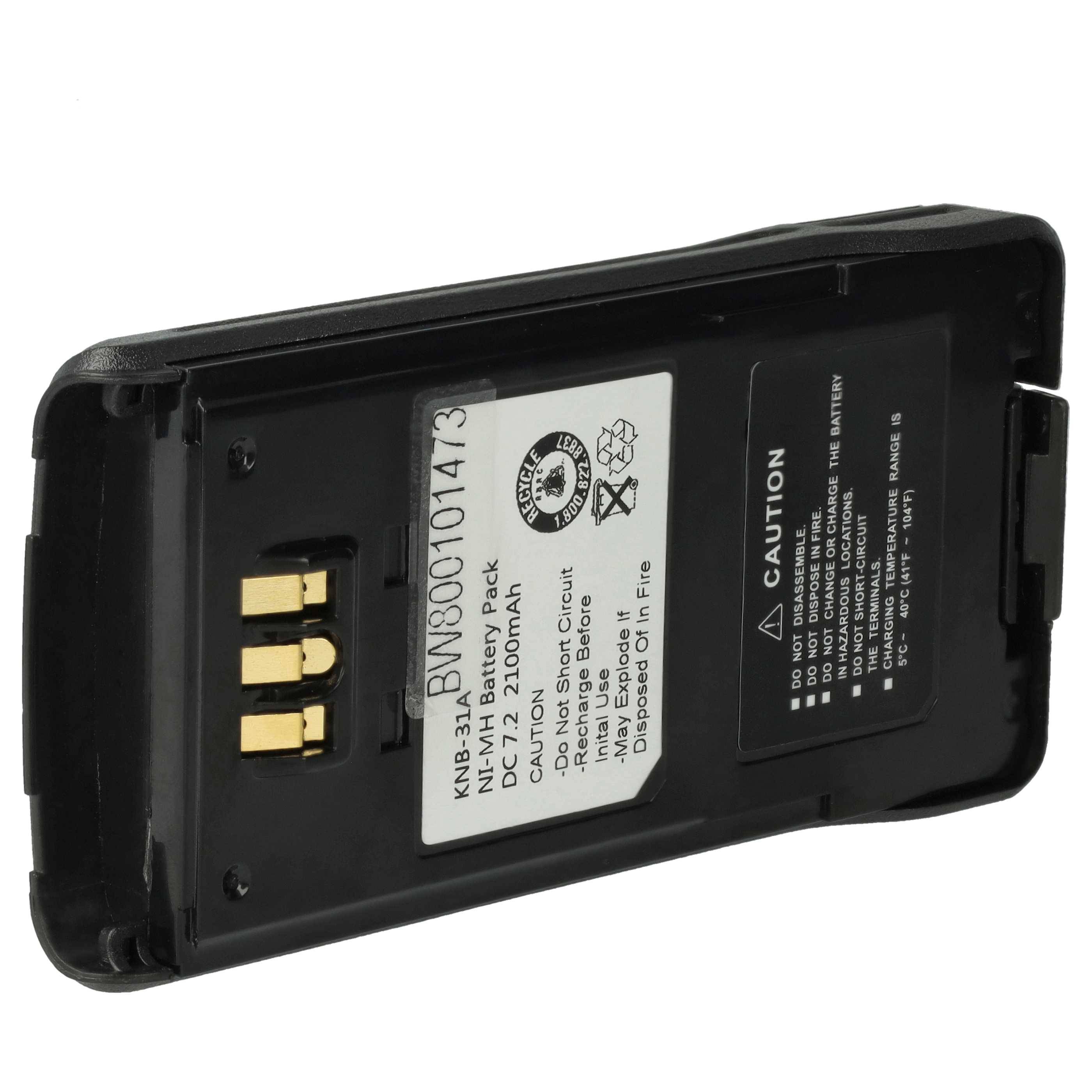 Eine Ansicht eines Batteriefachs mit einer aufladbaren Batterie im Inneren. Das Etikett zeigt Details wie Modellnummer, Kapazität, Spannung und Warnhinweise.