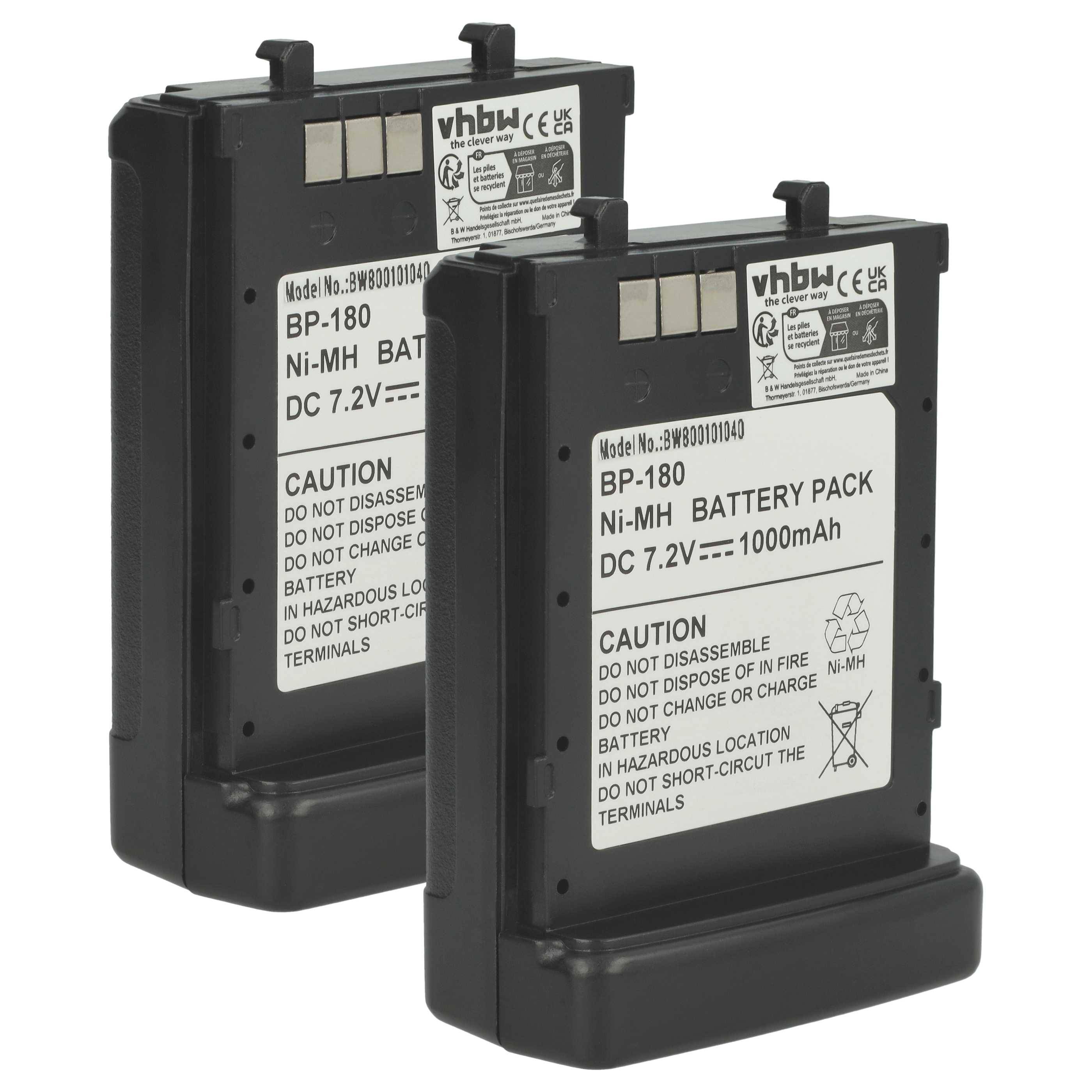 Zwei schwarze Ni-MH-Akkupacks, mit der Bezeichnung 'BP-180', mit 7,2V und 1000mAh Kapazität. Jeder zeigt Vorsichtshinweise und verfügt über Metallstecker auf der Oberseite.