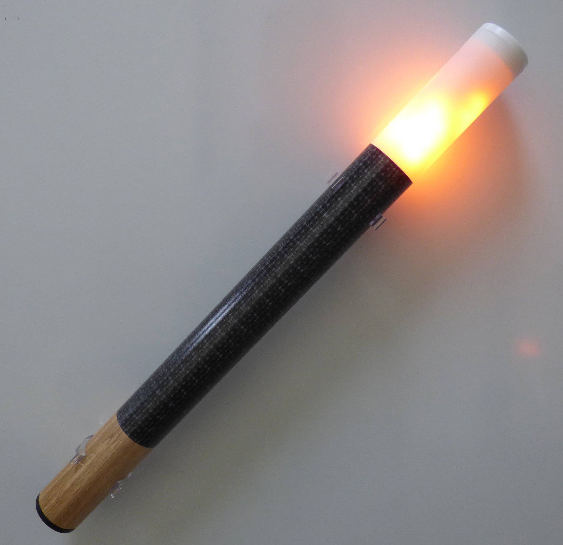 6035 LED Fackel Version3 630 mm Länge große Flamme Holz-Pechfackel
