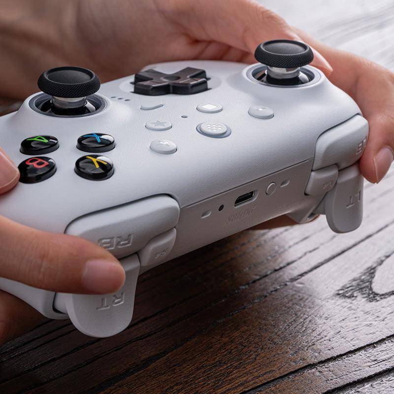 8BitDo Ultimate 2 Bluetooth Controller, Hall Effekt TMR-Sticks, Fire Ring, 2,4G, USB-C - Farbe: Weiß