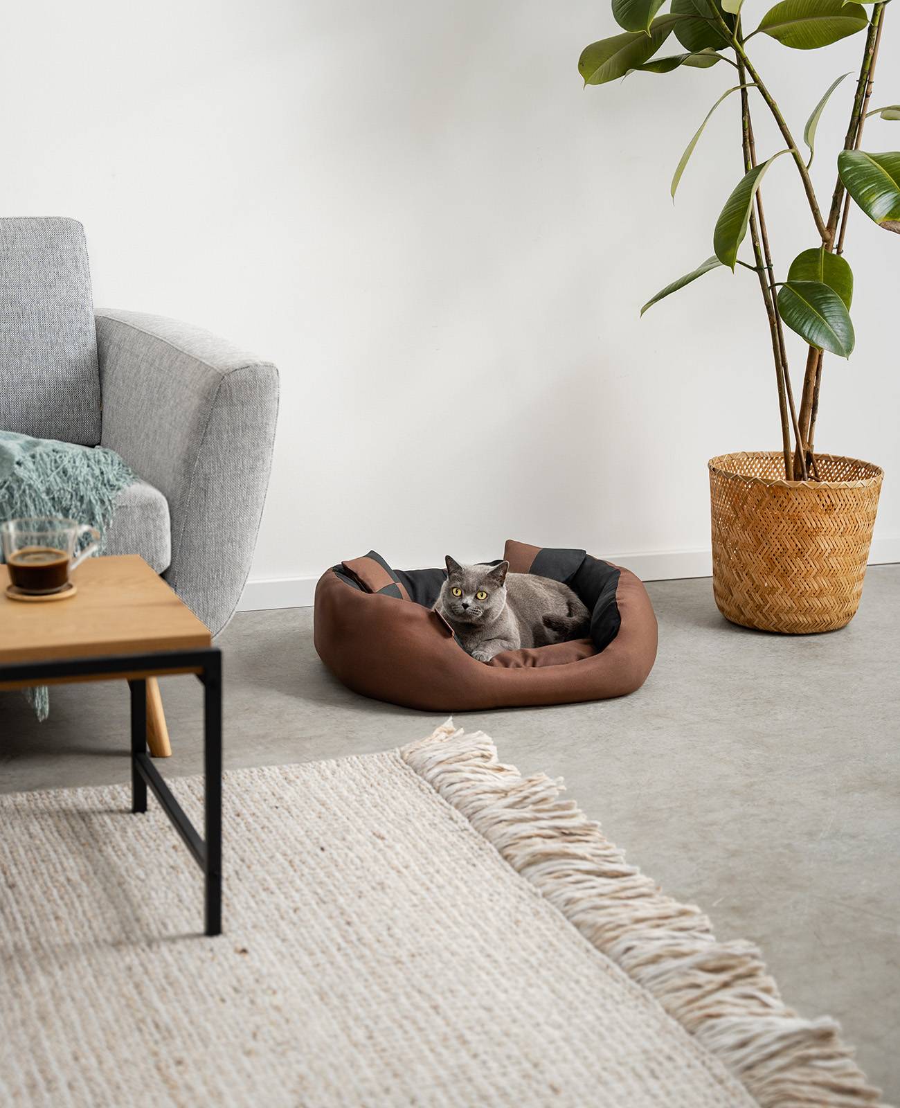 lionto Katzenbett, modernes 4-in-1 Bett aus Oxford-Gewebe, wendbar, kratzfest & pflegeleicht, 65x50 cm, schwarz/braun