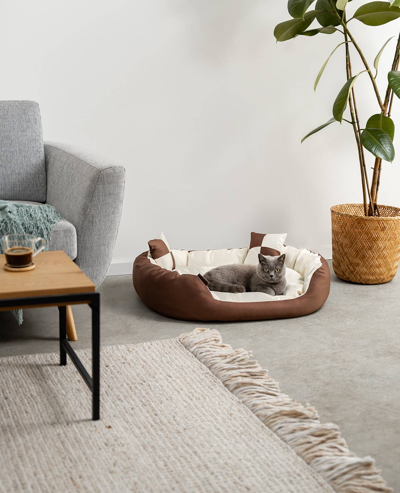 lionto Hundebett, stilvolles 4-in-1 Hundekörbchen, wasserabweisend, kratzfest & pflegeleicht, 85x70 cm, braun/beige