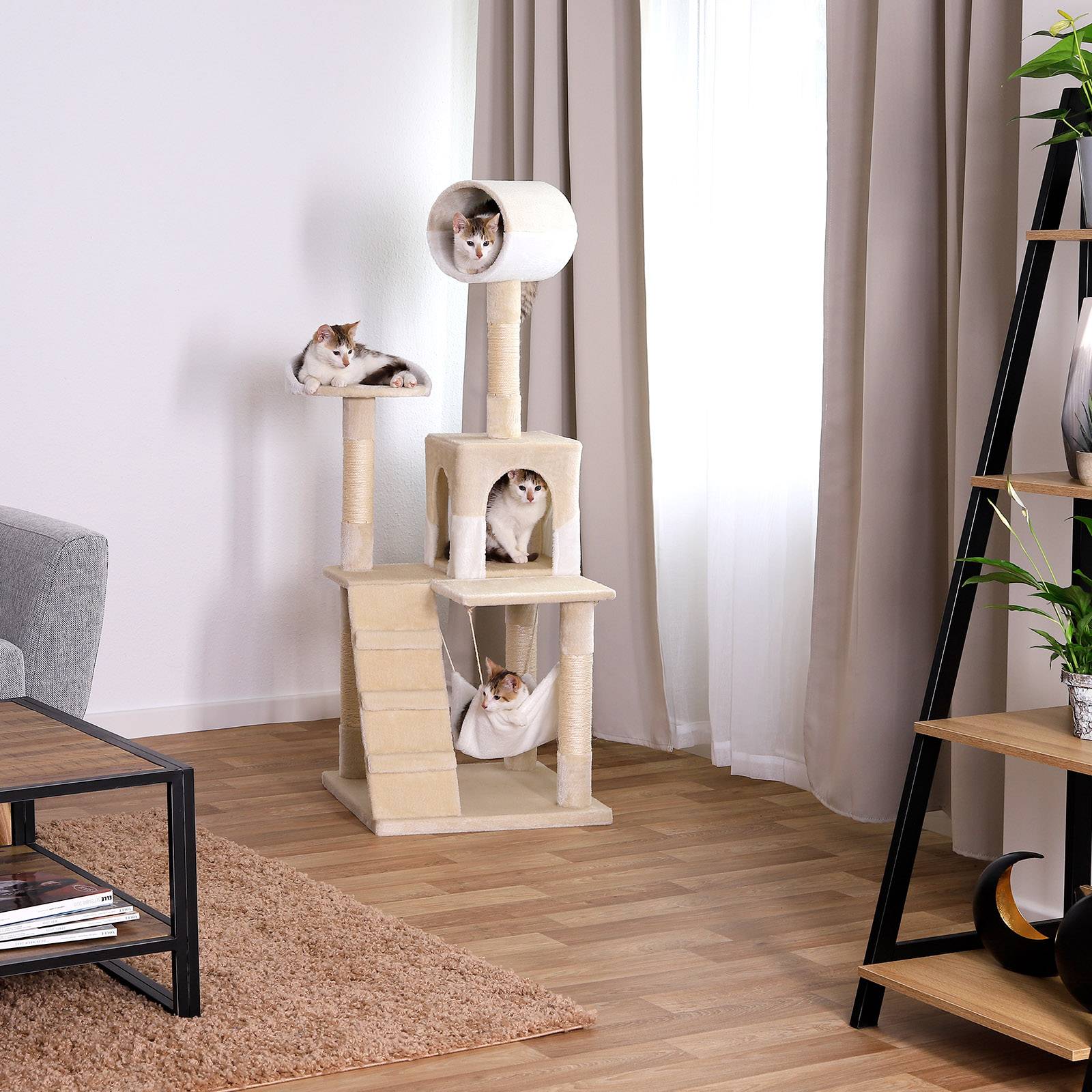 lionto Kratzbaum, stilvoller 133 cm Katzenbaum mit Plüschbezug, robusten Sisalstämmen & vielseitigen Liegeflächen, beige/weiß