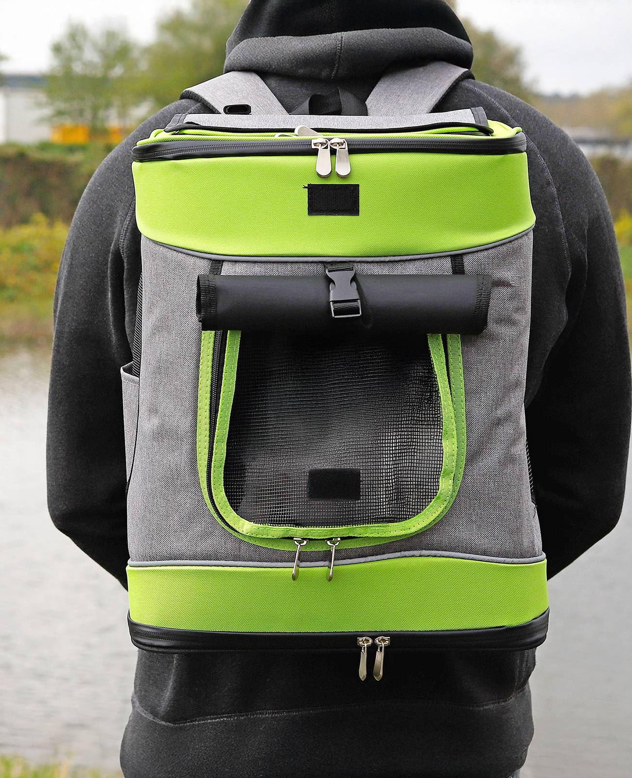 lionto Katzen-Rucksack, komfortabler & wetterfester Haustierrucksack mit Belüftung, Karabinerhaken & Reflektoren, grau/grün