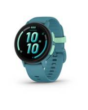 Eine blaue Smartwatch mit rundem Display zeigt die Uhrzeit '10:10'. Die Uhr hat ein digitales, modernes Design mit einem weichen Armband.