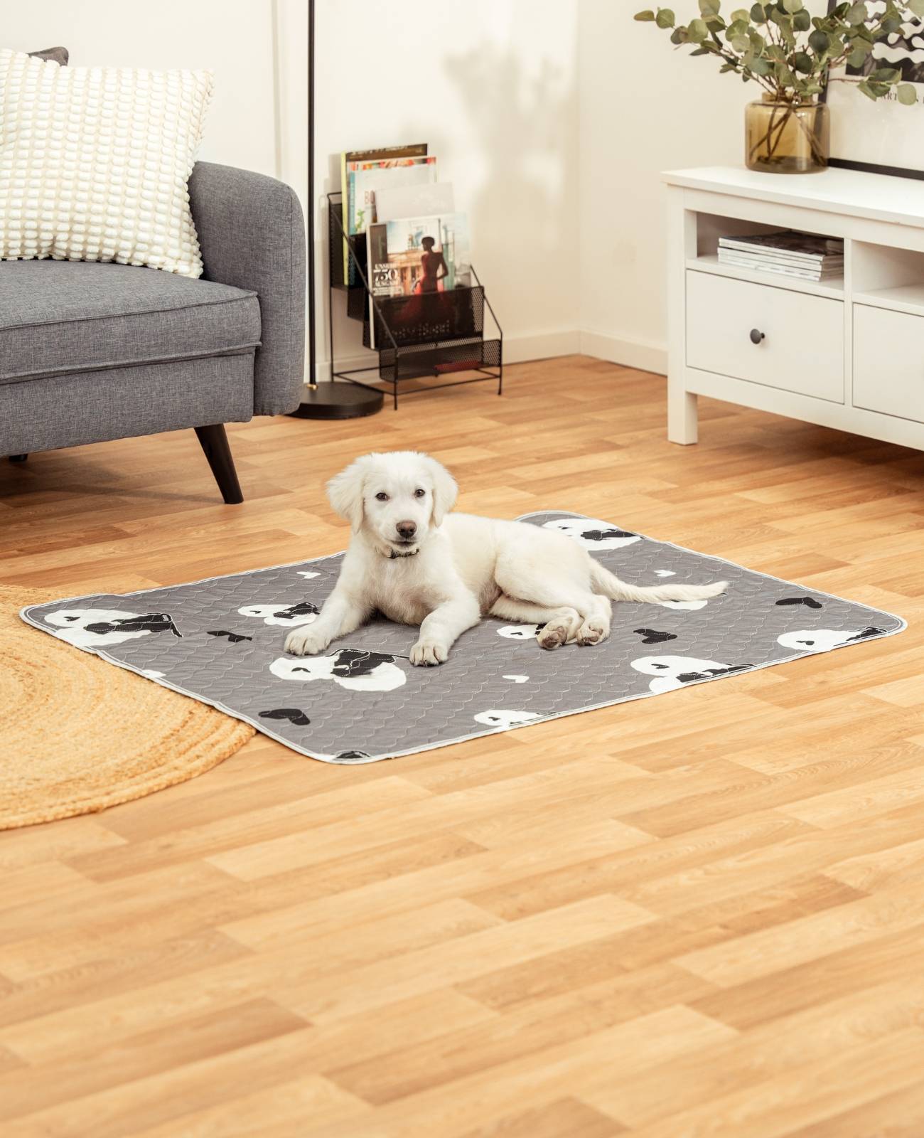 lionto Welpenunterlagen, waschbare, wiederverwendbare Trainingspads mit 4-lagigem Saugkern & rutschfester Unterseite, 122x91 cm, 2-er Set