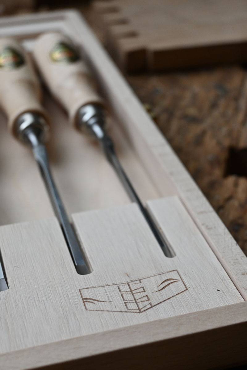 KIRSCHEN Stechbeitelsatz für Zinkenverbindungen 6-tlg. mit Rotbuchenheft 4-6-10-16-20 mm + AM 1107001